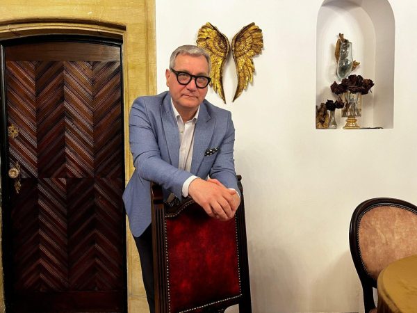 Sandu Staicu protejează patrimoniul României și inspiră mândria națională